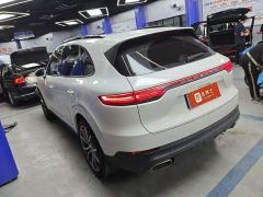 Porsche Cayenne 3.0T - ფოტო 4
