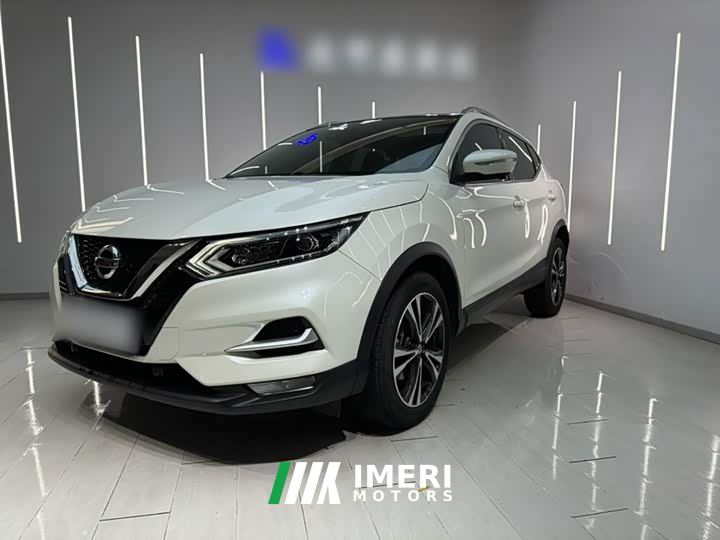 Nissan Qashqai 2.0L CVT XV Premium Luxury