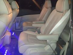 Buick GL8 Land Executive Cabin 652T Luxury - photo 11
