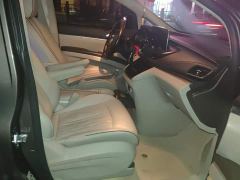 Buick GL8 Land Executive Cabin 652T Luxury - photo 8