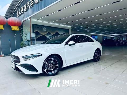 2026 Mercedes-Benz A-Class A 200 L Fashion Edition