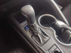 Toyota Camry 2.0G Luxury Edition - photo 9