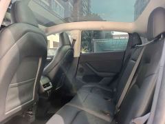 Tesla Model Y Rear-Wheel Drive - ფოტო 8