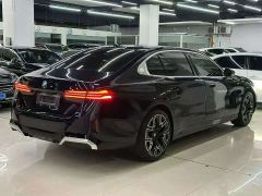 BMW 5 Series 530Li Premier Luxury Package - ფოტო 15