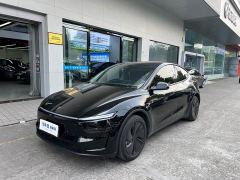 Tesla Model Y Rear-Wheel Drive - ფოტო 1