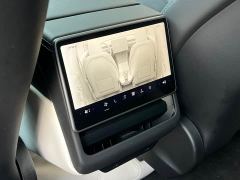 Tesla Model Y Rear-Wheel Drive - ფოტო 11