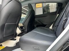 Tesla Model Y Rear-Wheel Drive - ფოტო 9