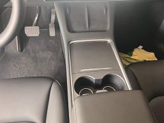 Tesla Model Y Long Range All-Wheel Drive - ფოტო 13
