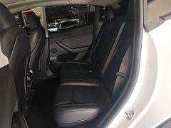 Tesla Model Y Long Range All-Wheel Drive - ფოტო 16