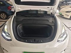 Tesla Model Y Long Range All-Wheel Drive - ფოტო 19
