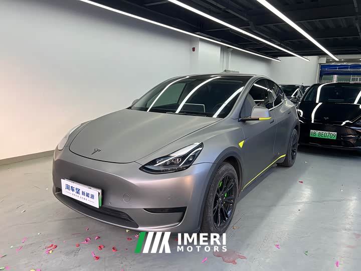 Tesla Model Y Facelift Rear-Wheel Drive