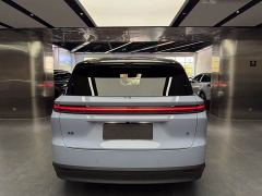 Li Auto i8 Standard Edition - ფოტო 16