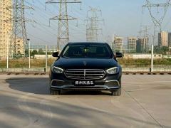 Mercedes-Benz E-Class E 260 L - photo 2