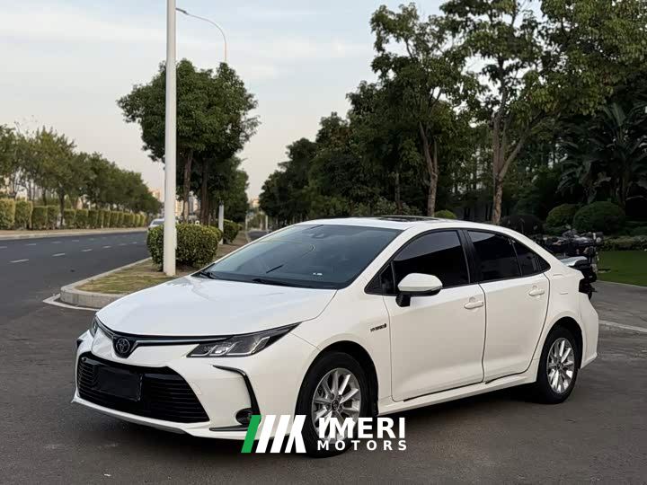 Toyota Corolla Hybrid 1.8L E-CVT Elite - car from China
