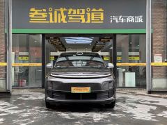 Li Auto L6 Max - ფოტო 2