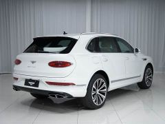 Bentley Bentayga 4.0T V8 - photo 4
