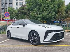 Lynk & Co 03 1.5T DCT Pro - фото 3