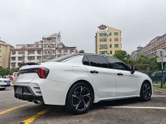 Lynk & Co 03 1.5T DCT Pro - фото 7