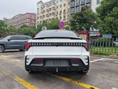Lynk & Co 03 1.5T DCT Pro - фото 8