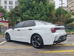 Lynk & Co 03 1.5T DCT Pro - фото 9