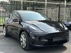 Tesla Model Y Rear-Wheel Drive - ფოტო 10