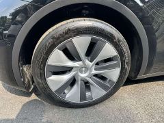 Tesla Model Y Rear-Wheel Drive - ფოტო 6