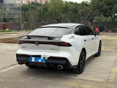 Changan UNI-V 1.5T Premium - ფოტო 15