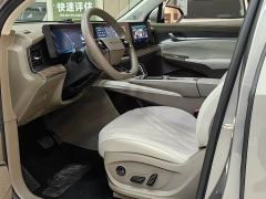 Roewe RX9 2.0T RWD Luxury Edition - фото 4