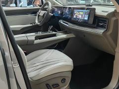 Roewe RX9 2.0T RWD Luxury Edition - фото 6