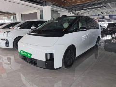 Li Auto Li Xiang MEGA Ultra - photo 1
