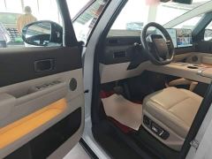 Li Auto Li Xiang MEGA Ultra - photo 15