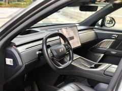 Nio Lerado L90 Max Six-Seater - ფოტო 19