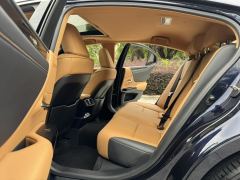 Lexus ES 200 Excellence Edition - ფოტო 8
