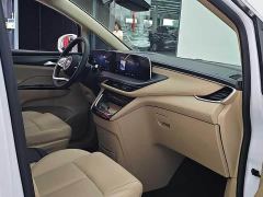 Buick GL8 New Energy Lusang Respect Edition - photo 6