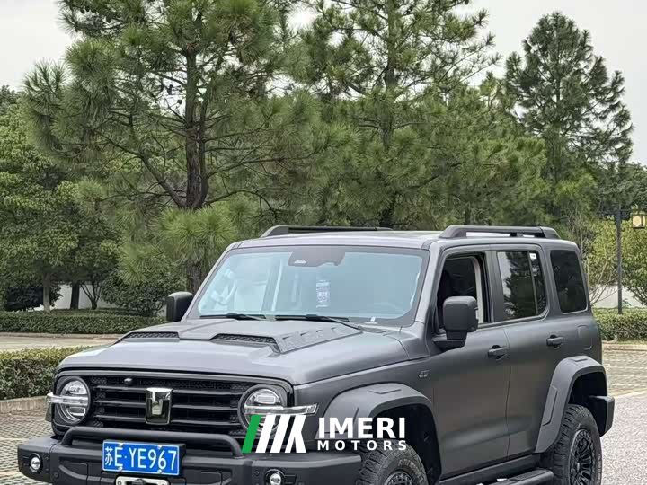 Tank 300 330 3.0T V6 - автомобиль из Китая