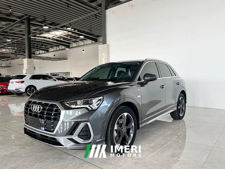 Audi Q3 35 TFSI Fashion Dynamic