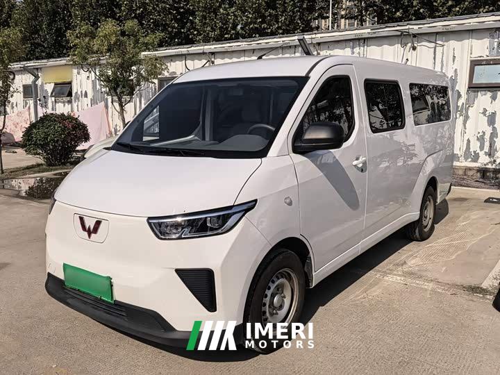 Wuling Yangguang 300km Comfort Passenger Van 60kW - автомобиль из Китая