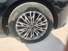 Hongqi H5 1.5T DCT Smart Connected Flagship Rhythm Edition - фото 6