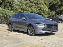 BYD Qin PLUS Glory Edition DM-i 55KM Leading - фото 3
