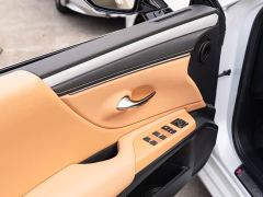 Lexus ES 300h Premium Edition - ფოტო 18