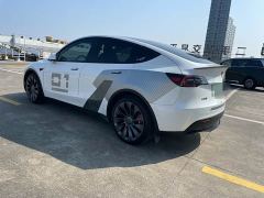 Tesla Model Y Long Range All-Wheel Drive - ფოტო 6