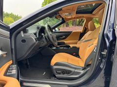 Lexus ES 200 Excellence Edition - ფოტო 6