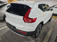 Volvo XC40 B3 Smart Remote Luxury Edition - ფოტო 6