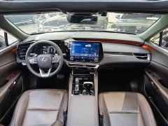 Lexus RX 350h AWD Premium Edition - photo 13