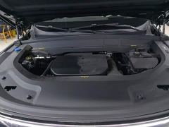 Li Auto L9 Ultra - фото 19