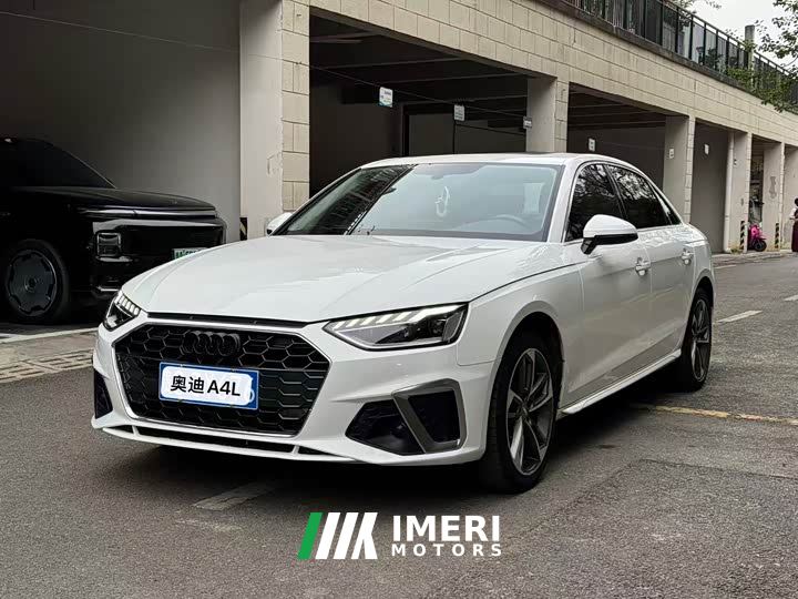Audi A4L 40 TFSI Fashion Dynamic - car from China