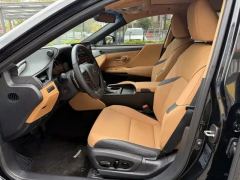 Lexus ES 300h Premium Edition - ფოტო 10