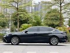 Lexus ES 300h Premium Edition - ფოტო 5