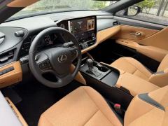 Lexus ES 300h Premium Edition - ფოტო 7