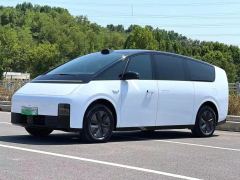 Li Auto Li MEGA 710km Home Edition - ფოტო 1